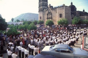 Independance day celebration in the Plaza, Alamos, Sonora, Mexico. Photo by Anders Tomlinson.