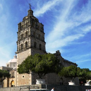 bishop reyes cathedral, alamos , sonora, mexico. seen in the morning from the south west corner of los armas plaza. photo by humberto enríquez. alamos sonora mexico. 2014.14